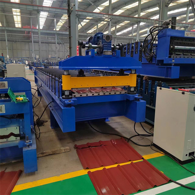 thép màu 840 Máy tạo hình tấm lợp mái bằng máy cắt thủy lực được sử dụng xây dựng bằng thép
