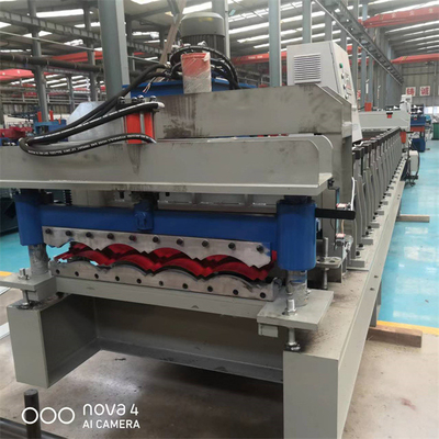 Máy tạo hình cuộn gạch tráng men tốc độ cao sắt thép 3-5m / phút cắt thủy lực