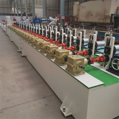 Máy tạo hình cửa cuốn 7,5kw Máy ​​làm cửa cuốn PU