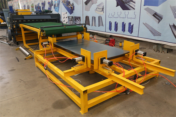 Máy cắt cuộn thép theo chiều dài Máy cắt tôn 30KW