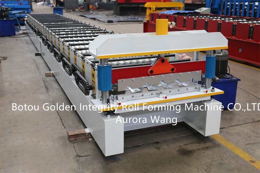 Giá máy cán thép màu tự động IBR 686 Giá máy làm ngói lợp mái